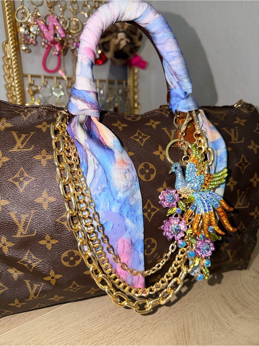 Bag charm and Twilly